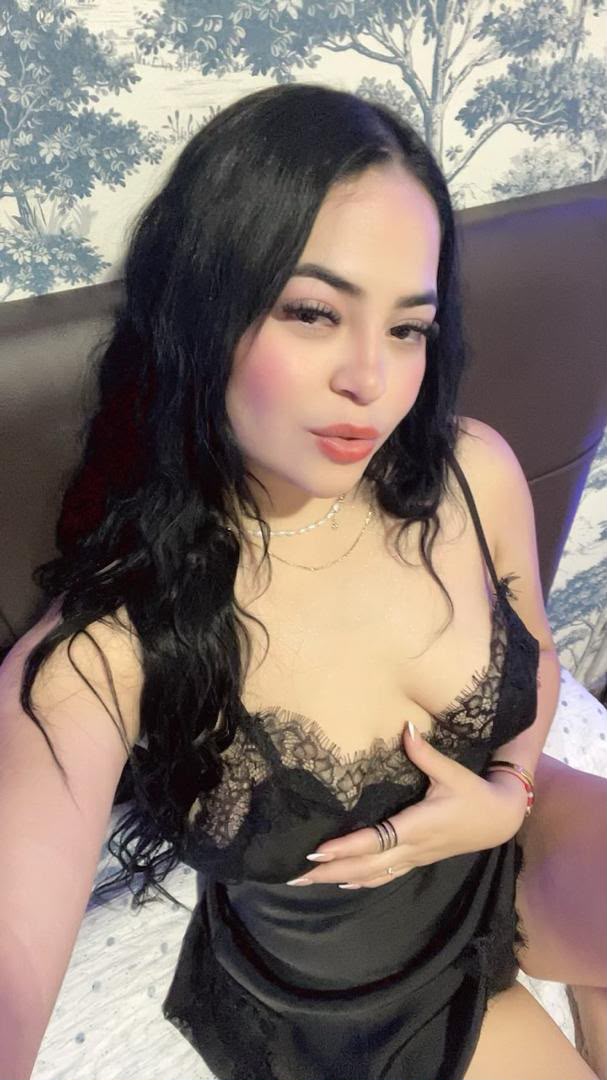 Hannah encantadora y complaciente