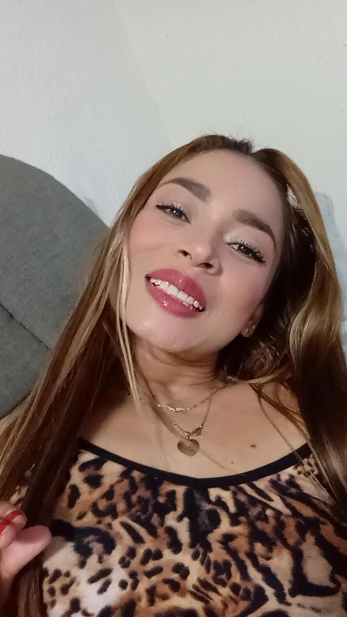 EN MOLINA DE SEGURA SENSUAL BOMBA DE SEXO