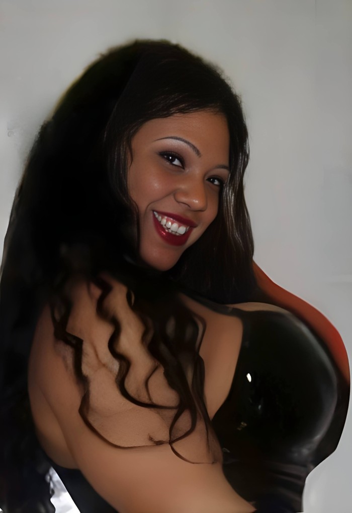 TRANS KAREN ZARAGOZA NINFOMANA Y MUY FIESTERA TRAN