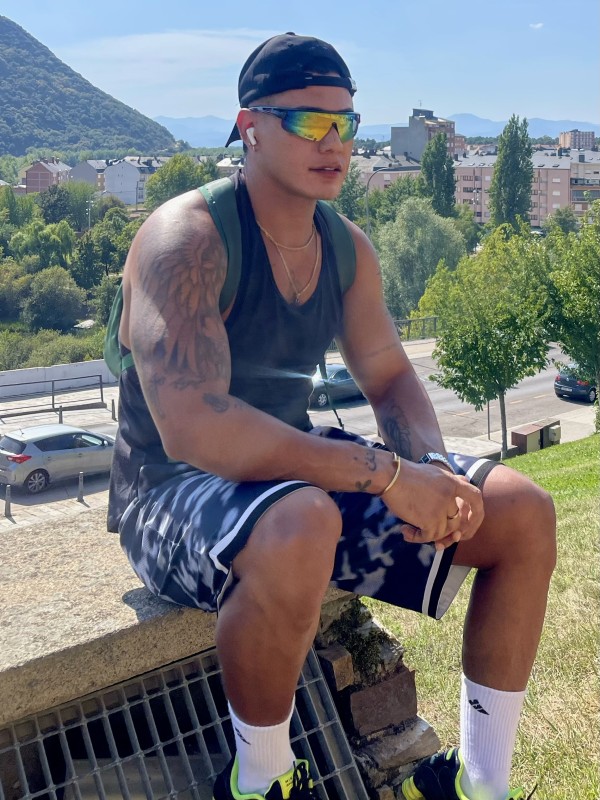 MATEO COLOMBIANO MULATO XXL