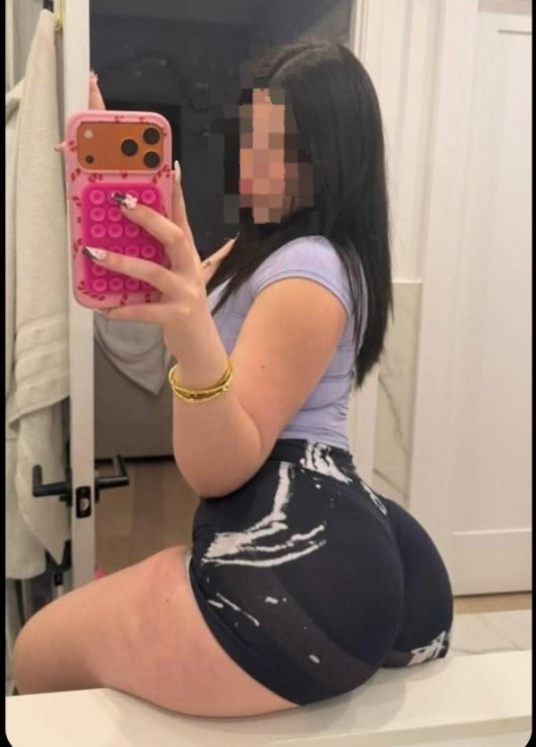 DELICIOSA LUJURIOSA IMPLICADA CACHONDA COMPLACIENT