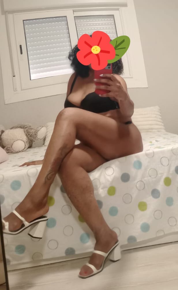 Africana nueva en Zaragoza delicias hago de todo
