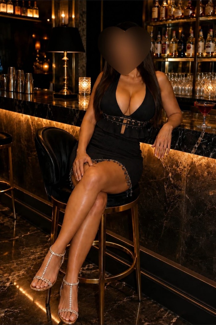 ENCANTADORA EN TU CIUDAD TOP