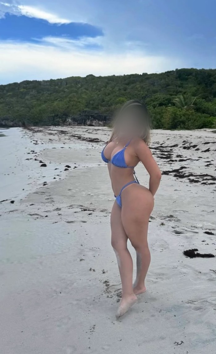 SEXY PERVERSA LATINA DE CURVAS ARDIENTES CACHONDA PARA TU PALADAR NOVEDAD