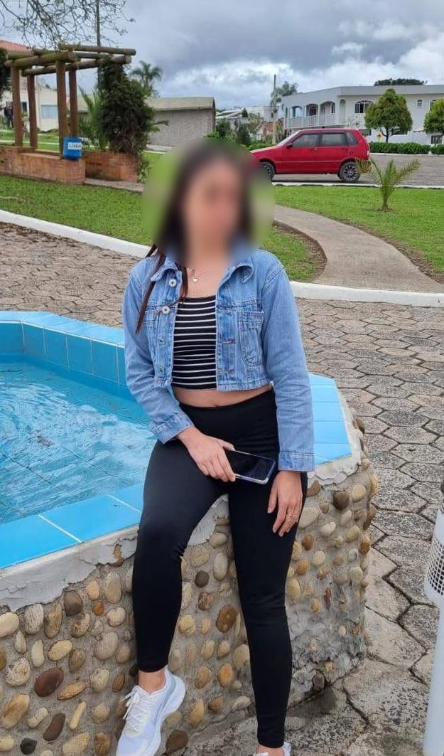 SOY ANA, ESPAÑOLA, TU FANTASÍA MÁS ATREVIDA
