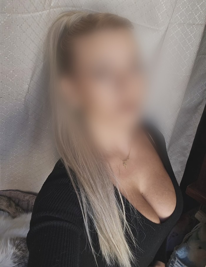 Sara, joven colombiana novedad desde solo 15 euros
