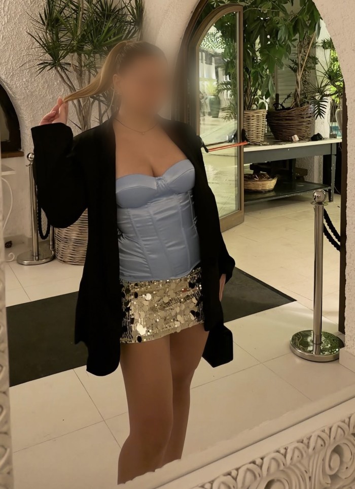 Sara, joven colombiana novedad desde solo 15 euros