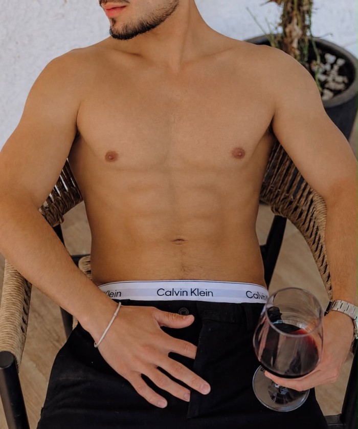 Latino XL Pollon lechero fiestero 24 horas disponi