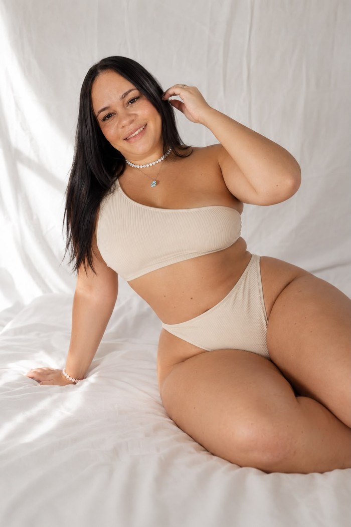 NIKOL 26 AÑOS – VENEZOLANA SENSUAL EN ARGANDA DEL