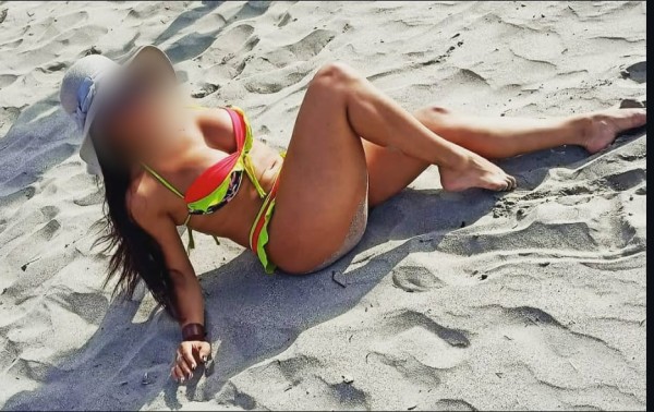 Chicas calientes en la Costa del Sol.
