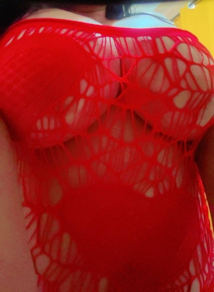 Novedad, TETONA súper cachonda. QUIERO FOLLAR!