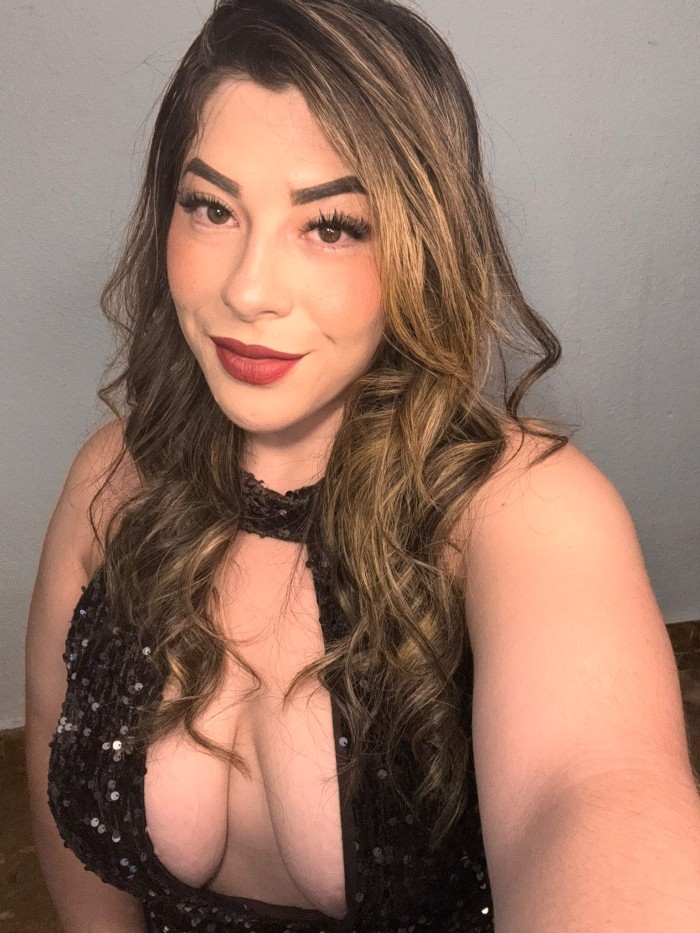 SOFIA ESPAÑOLA GUAPA SEXY NOVEDAD