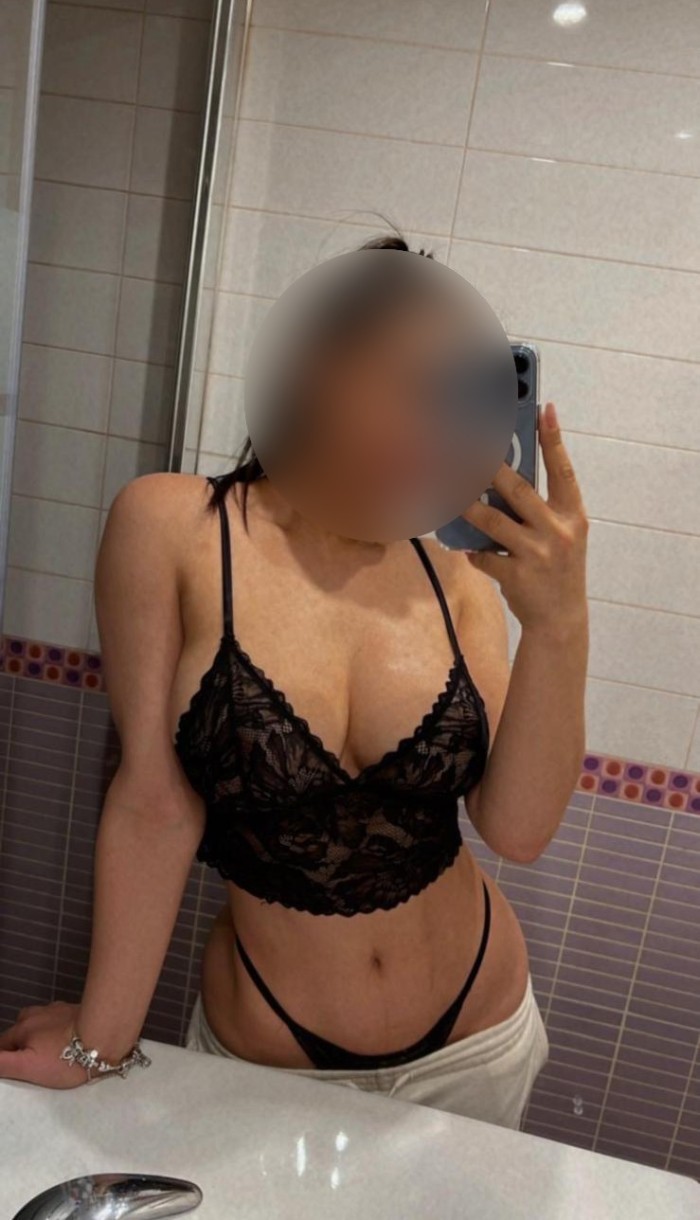 SOY SARA, ESPAÑOLA DISCRETA Y ATRAPANTE