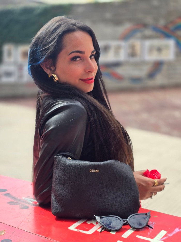 TRANS ENCANTADORA QUE TE HARÁ SONREÍR 604214974