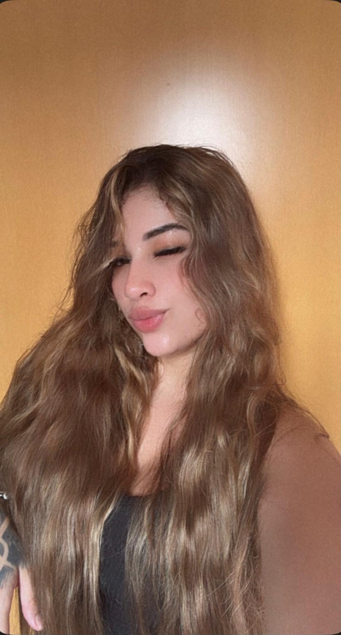 NIKOL GUAPA, CULITO RESPINGÓN, DULCE Y MORBOSA en torremolinos 24h salidas