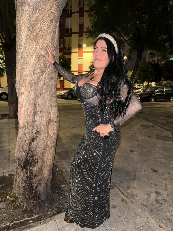 Valeria transexual hago salidas y videollamada 24
