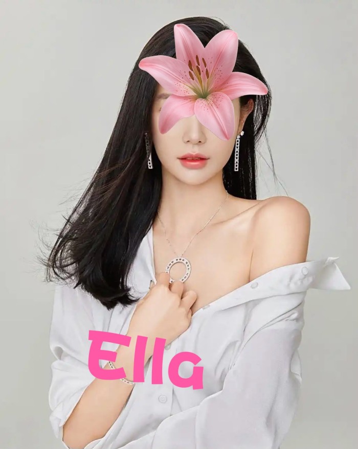 ELLA HERMOSA CHICA ASIATICA NOVEDAD PLAYA DEL INGLES -610110611