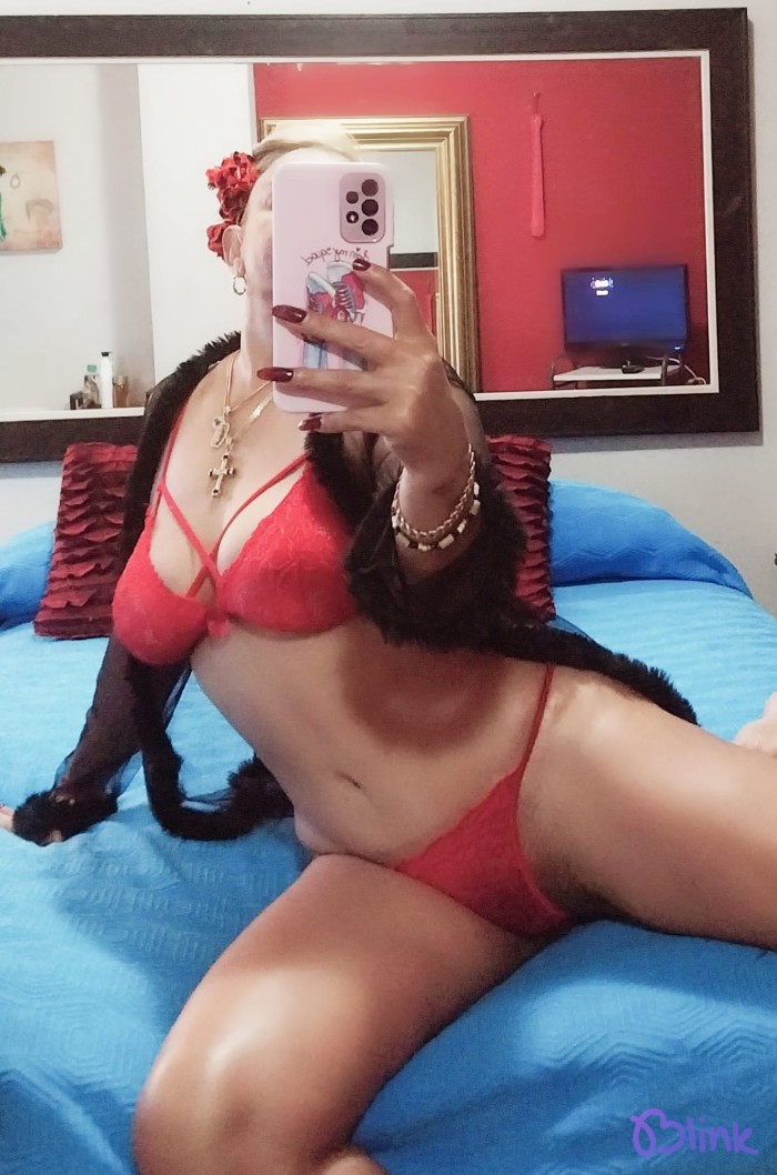 EN LOGROÑO MUJER DESEOSA DE SEXO SIN LIMITES