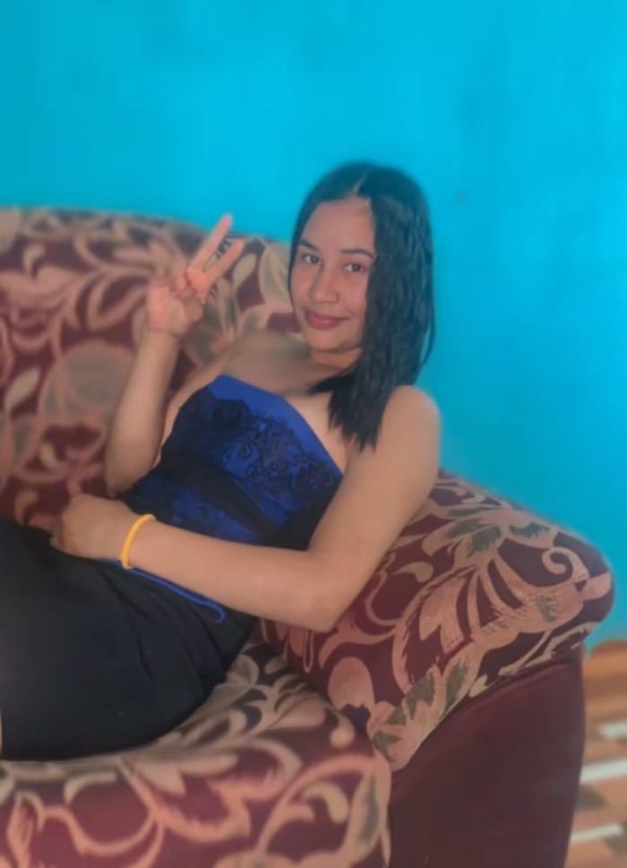 EN MANRESA MUJER CON GANAS DE UNA BUENA FOLLADA
