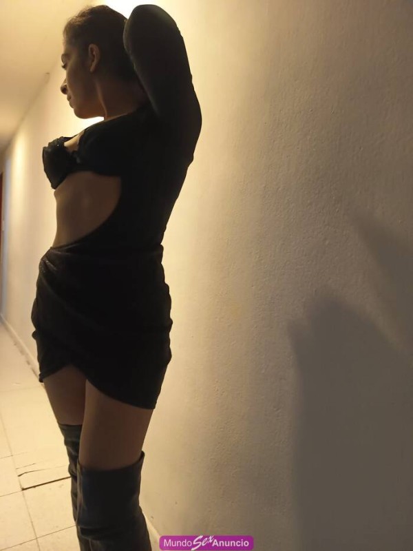 EXOTICA Y MUY ATREVIDA Y ATENTA, PARQUING PRIVADO