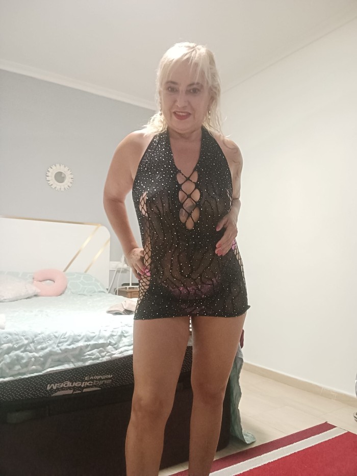 Colombiana rubia super completa