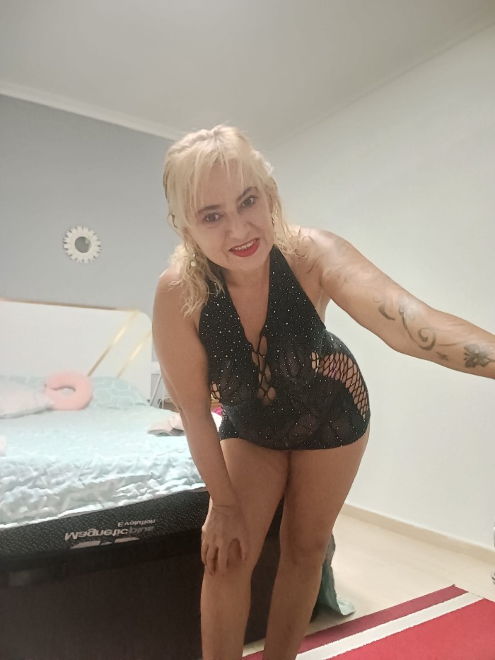 Colombiana rubia super completa