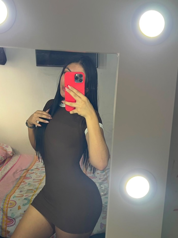 ARDIENTE SENSUAL COMPLACIENTE DIOSA DEL SEXO