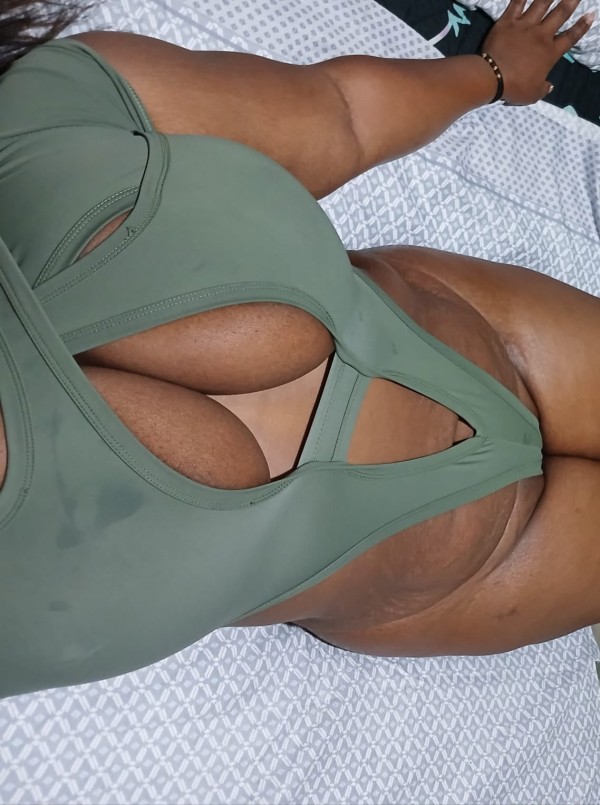 ARDIENTE CACHONDA SENSUAL DESEOSA DE SEXO