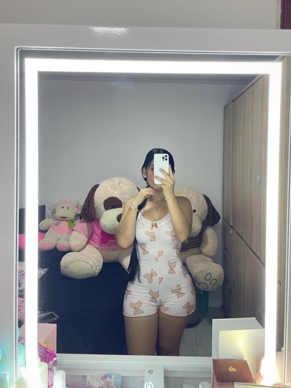 Soy una chica muy maja y cariñosa