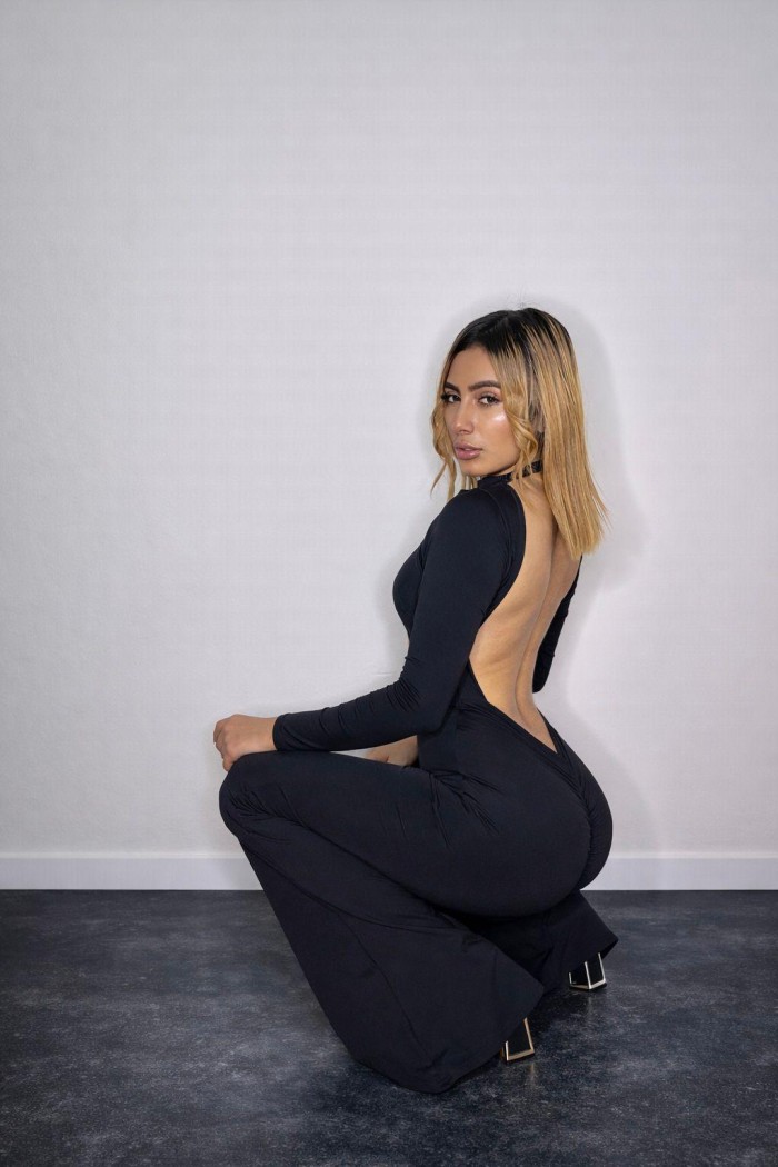 SUSI • RUBIA COLOMBIANA HERMOSA • TU TENTACI