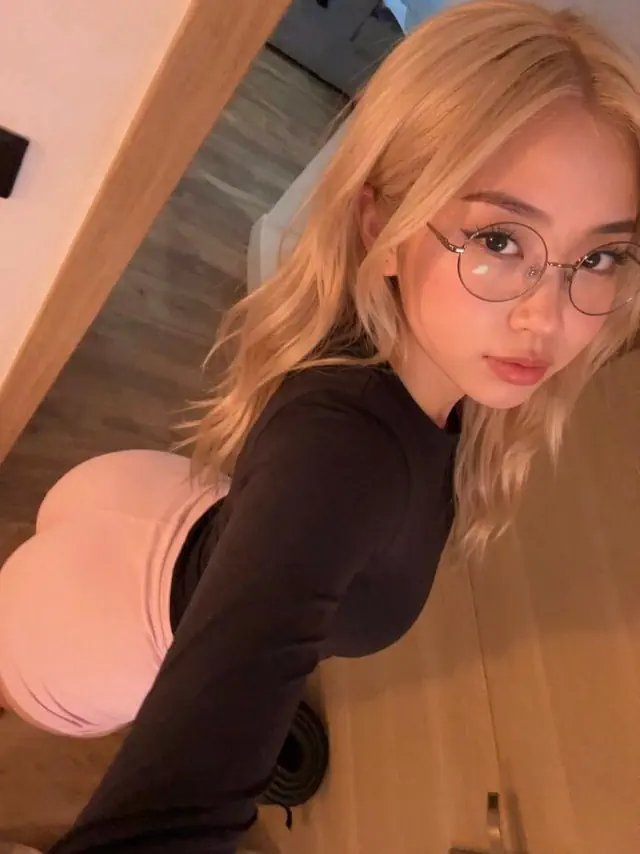 SOY SABRINA JOVENCITA CARIÑOSA MUY FIESTERA A TOP