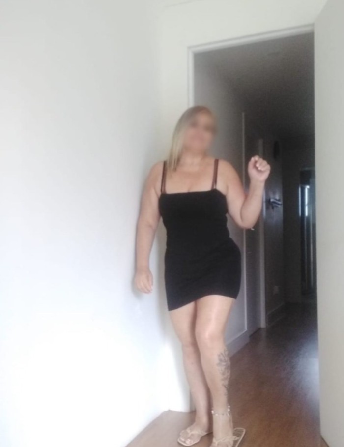 BOMBA DE SEXO BRASILEÑA A TOPE LUJURIA ARDIENTE