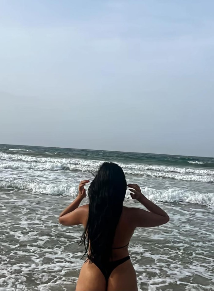 EN LA MILAGROSA BOMBA EXOTICA DESEOSA DE SEXO