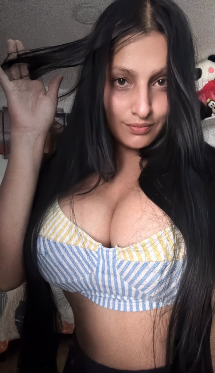 COLOMBIANA DE LUJO EXPLOSIVA Y JUGUETONA