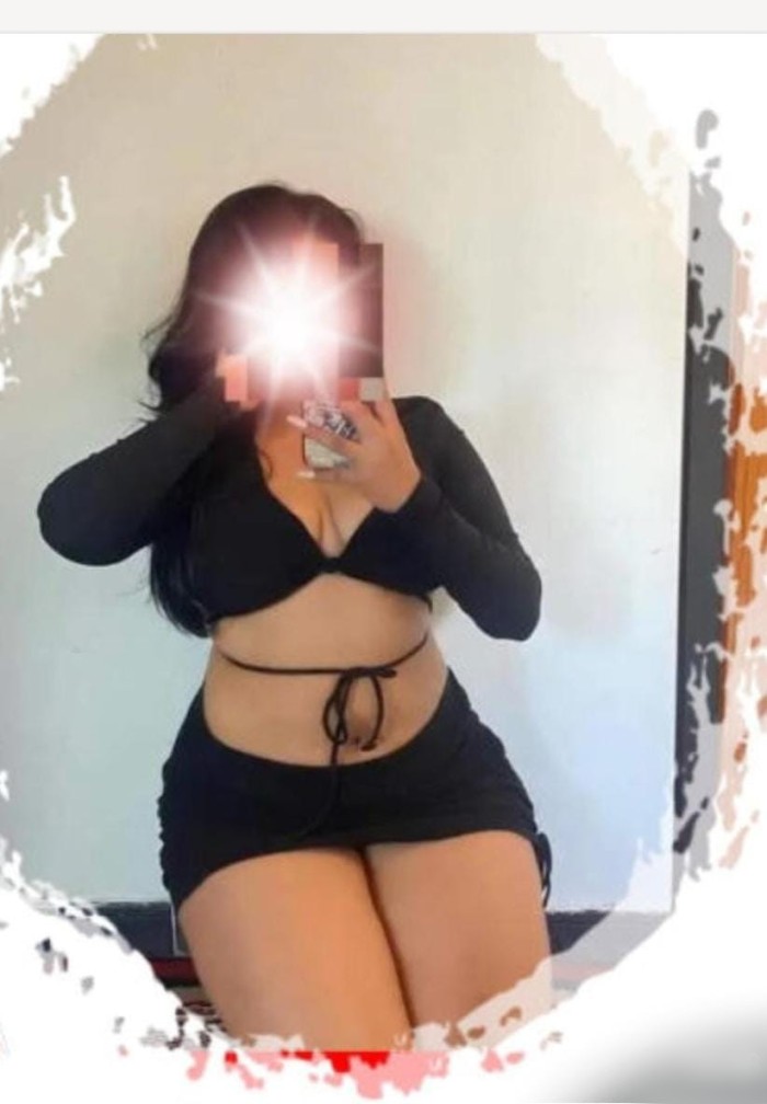 NOVEDAD MOLINA DE SEGURA – COLOMBIANA DE LUJO EXPLOSIVA Y JUGUETONA