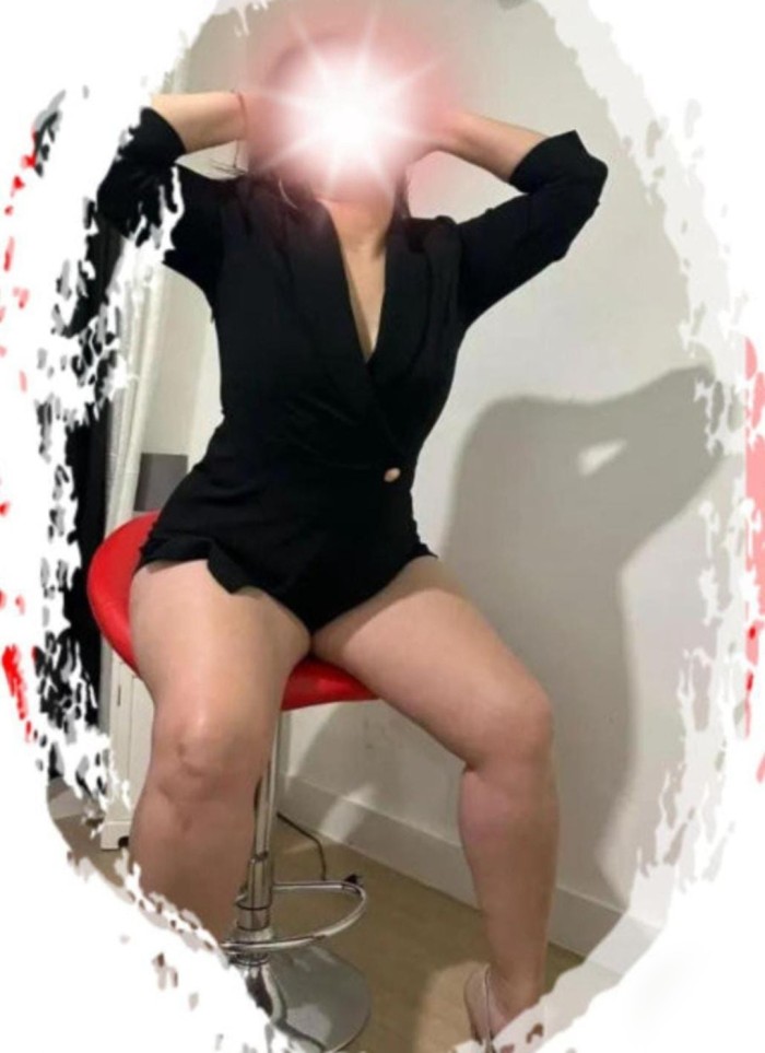 NOVEDAD MOLINA DE SEGURA – COLOMBIANA DE LUJO EXPLOSIVA Y JUGUETONA