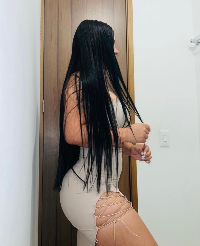 LATINA ADICTA AL SEXO INDEPENDIENTEMENTE 24H