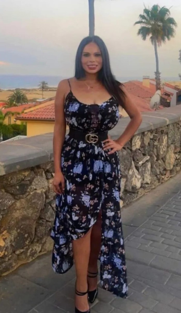 FLAVIA MEIRELLES CALIENTE POLLONA SIEMPRE EMPALMAD