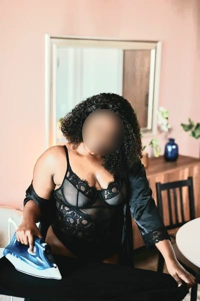 631453611 Lucia DIOSA CACHONDA Y TRAVIESA