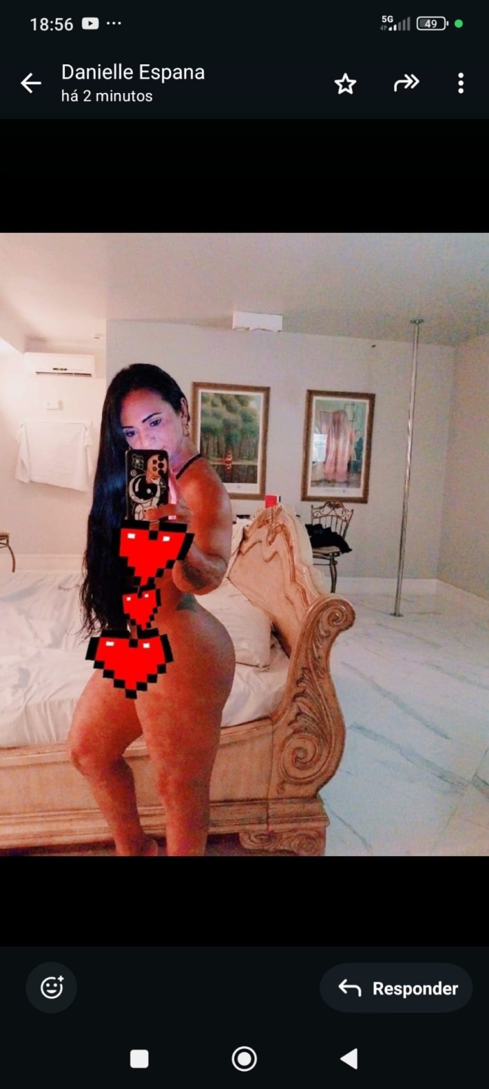 COMPLETA CON GANAS DE MUCHO SEXO RICO