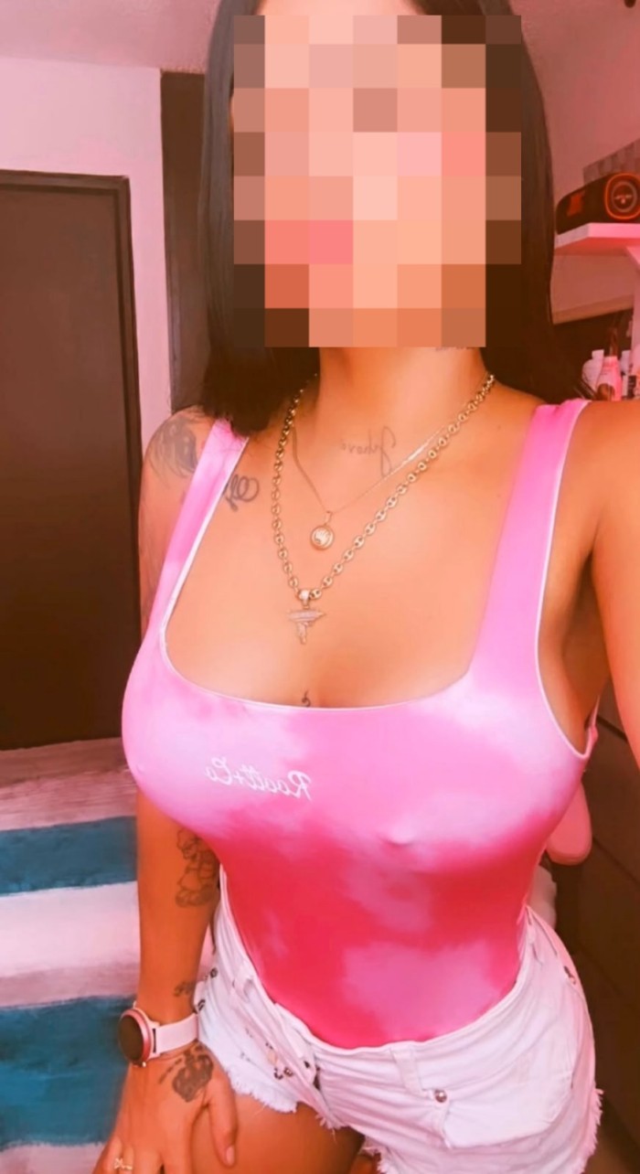 MUJER COMPLACIENTE A TUS CAPRICHOS EN BARAÑAIN