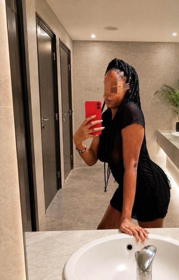 DANA CUERPASO MUY FIESTERA VICIOSA SENSUAL