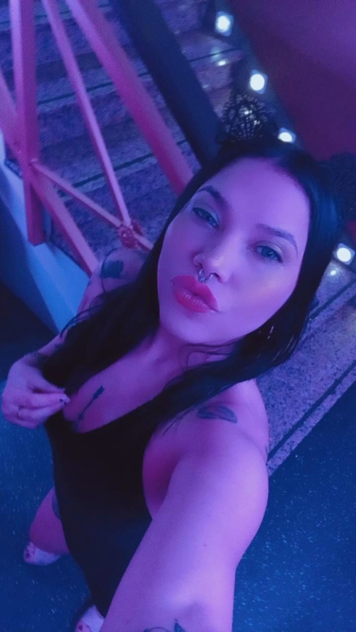 EN BILBAO SENSUAL ESCORT ARDIENTE FIESTERA