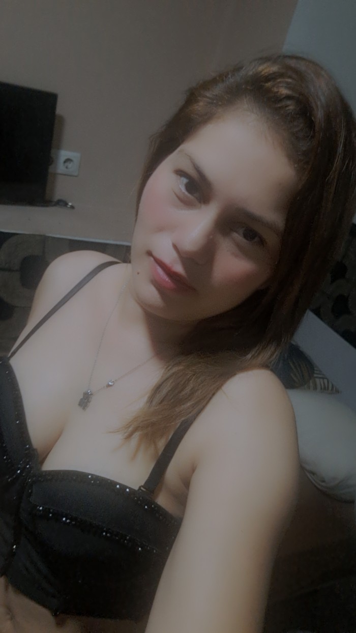 VIERNES DE DESCONTROL SEXO Y FIESTA TE ESPERO/COPA