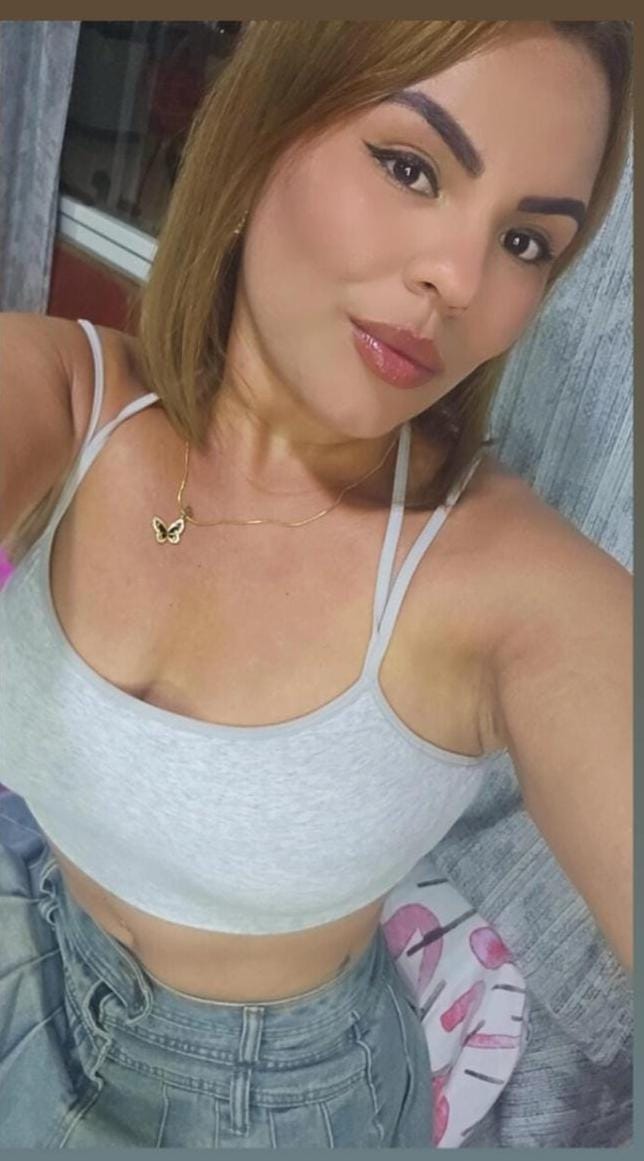 SARA HERMOSA LATINA SIMPATICA Y CARIÑOSA.-612416710