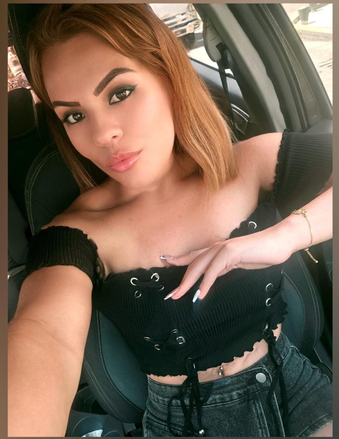 SARA HERMOSA LATINA SIMPATICA Y CARIÑOSA.-612416710
