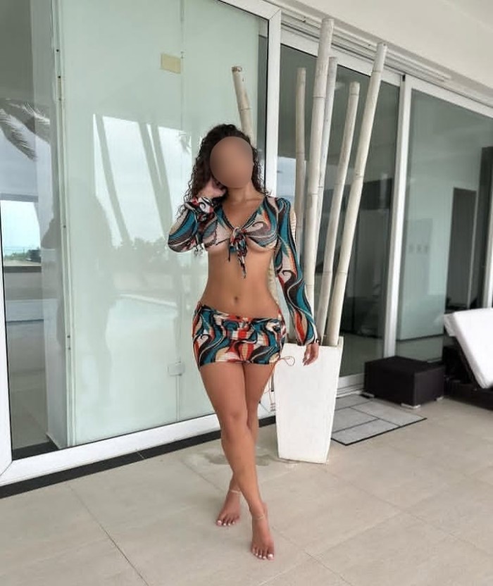 LARA BOMBÓN PICANTE, BIEN CALIENTE E INOL