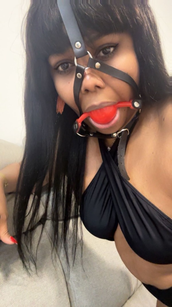 BRUNA, BRASILEÑA MUY VICIOSA