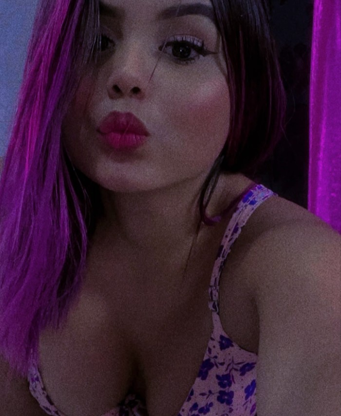 Colombiana disponible 24 horas