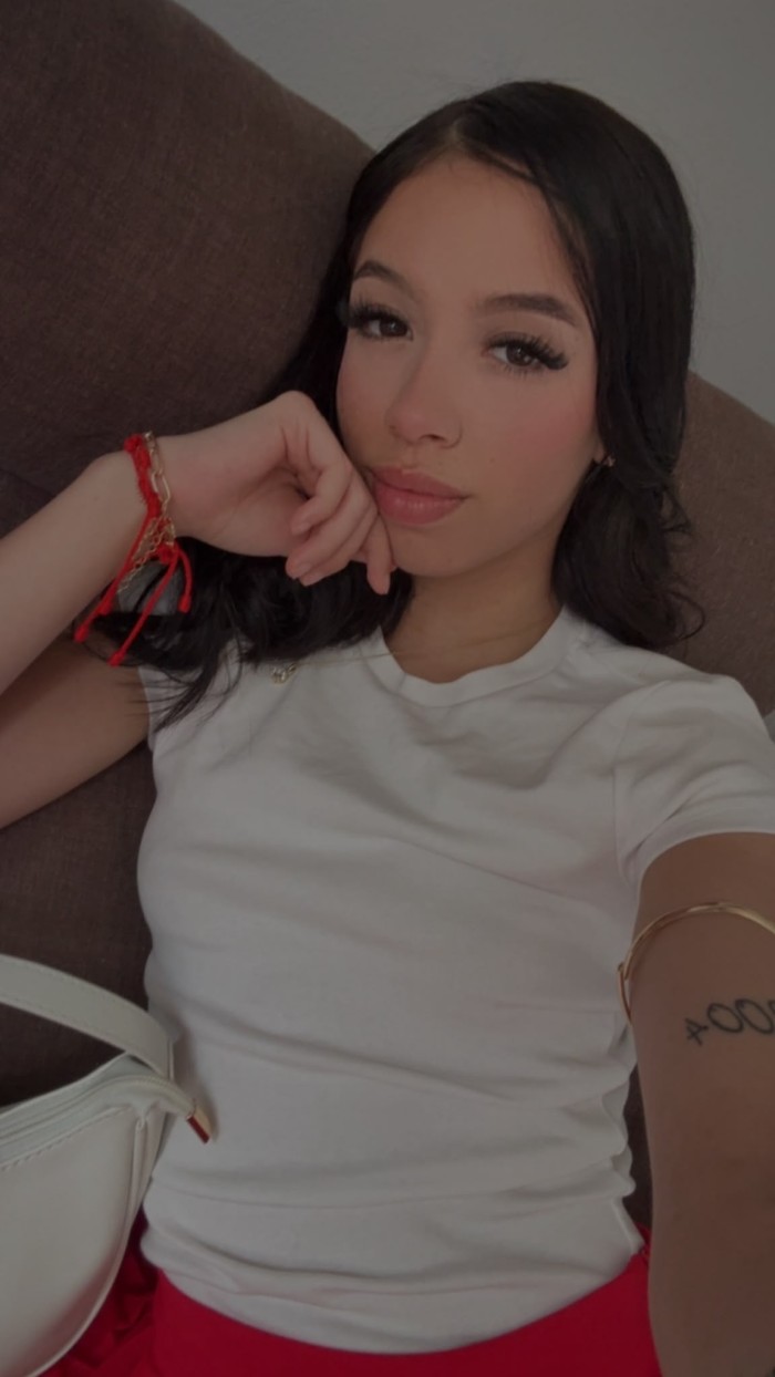 ALEXA, TU TENTACIÓN MÁS IRRESISTIBLE 613786480